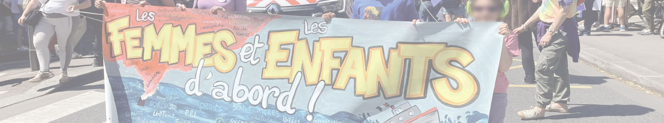 Sur le front politique
